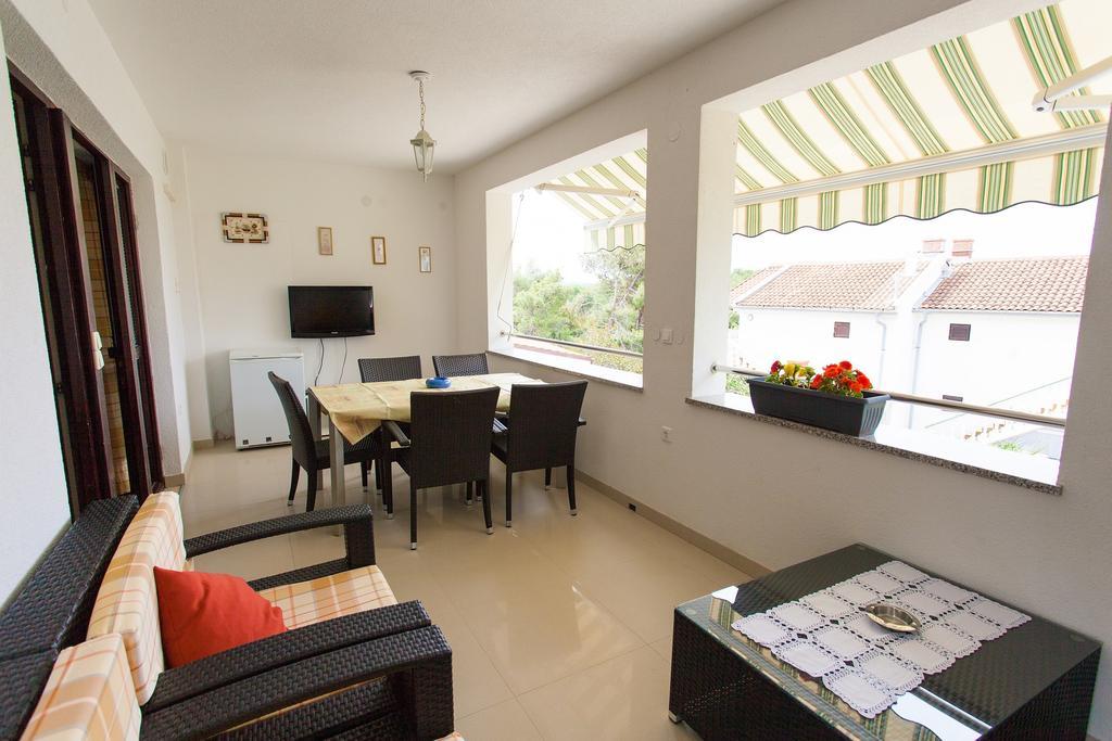 Apartman Kondic Omišalj Rom bilde