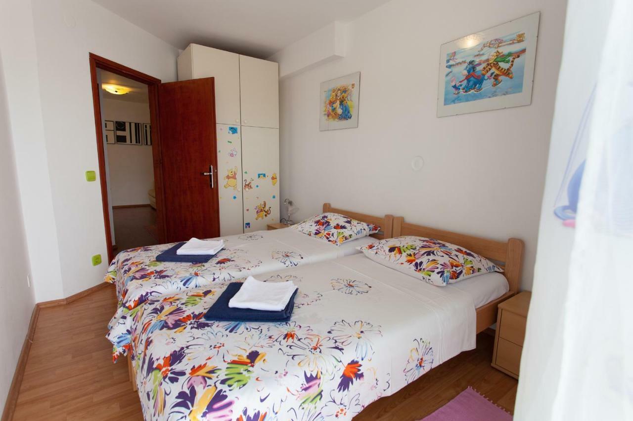 Apartman Kondic Omišalj Eksteriør bilde